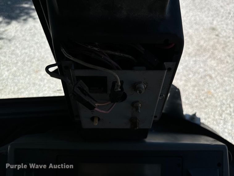 image for item DX0703 1999 Case 580L backhoe