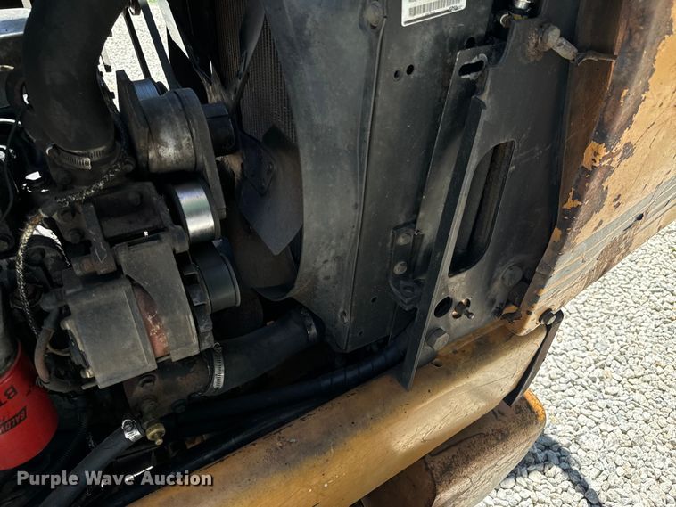 image for item DX0703 1999 Case 580L backhoe