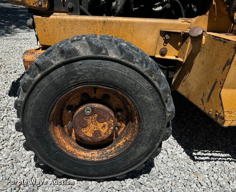 image for item DX0703 1999 Case 580L backhoe