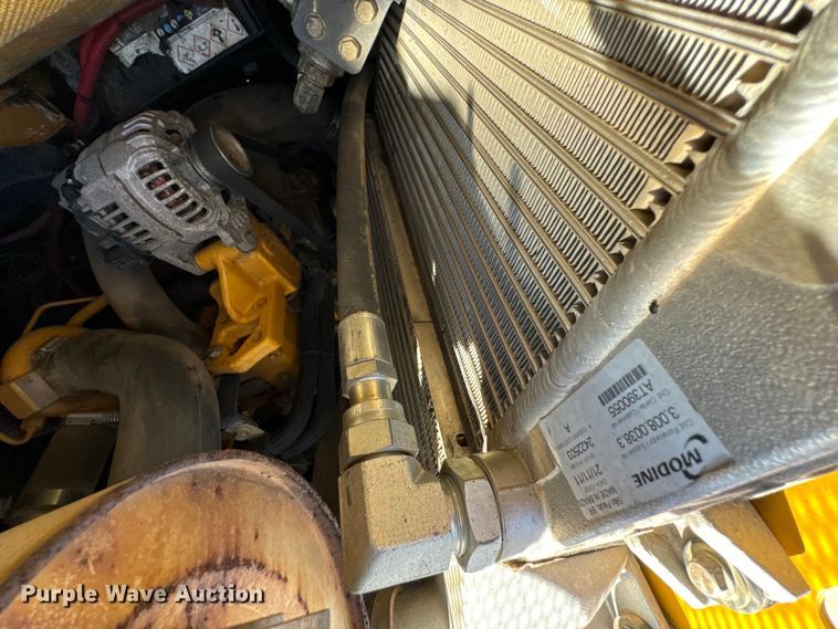 image for item DX0737 2010 John Deere 328D skid steer loader