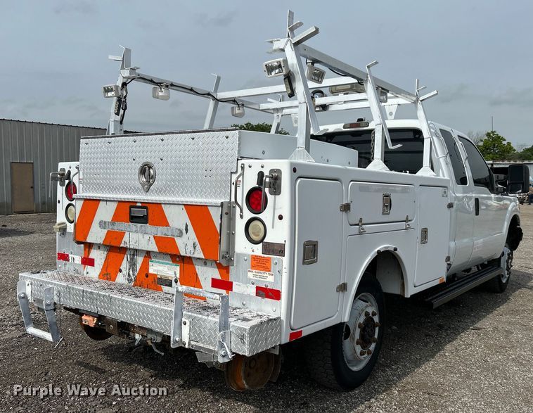 image for item EG0674 2011 Ford F350 Super Duty  SuperCab utility bed pickup truck