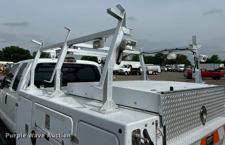image for item EG0674 2011 Ford F350 Super Duty  SuperCab utility bed pickup truck