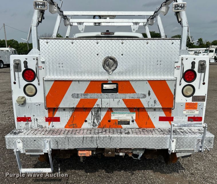 image for item EG0674 2011 Ford F350 Super Duty  SuperCab utility bed pickup truck