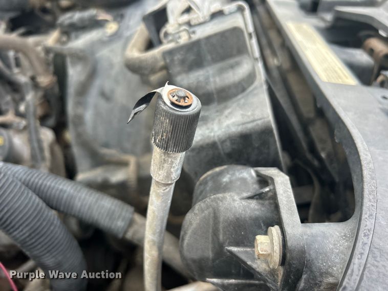 image for item EG0674 2011 Ford F350 Super Duty  SuperCab utility bed pickup truck