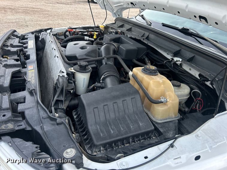 image for item EG0674 2011 Ford F350 Super Duty  SuperCab utility bed pickup truck