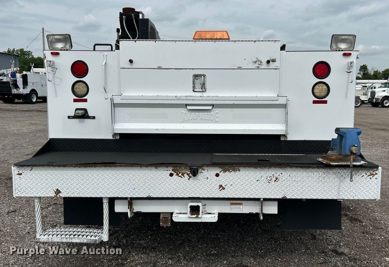 image for item EG0675 2014 Ford F450 Super Duty  utility / service truck