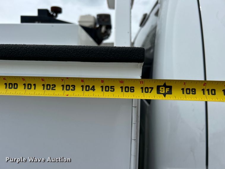 image for item EG0675 2014 Ford F450 Super Duty  utility / service truck