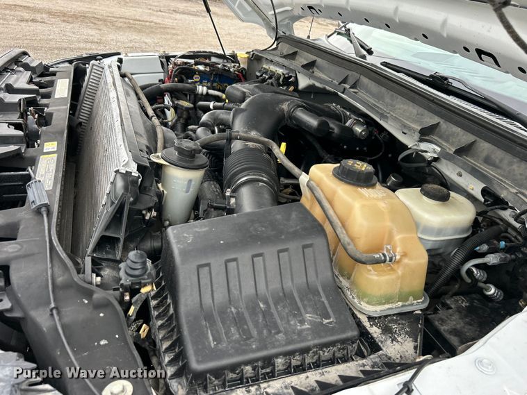 image for item EG0675 2014 Ford F450 Super Duty  utility / service truck