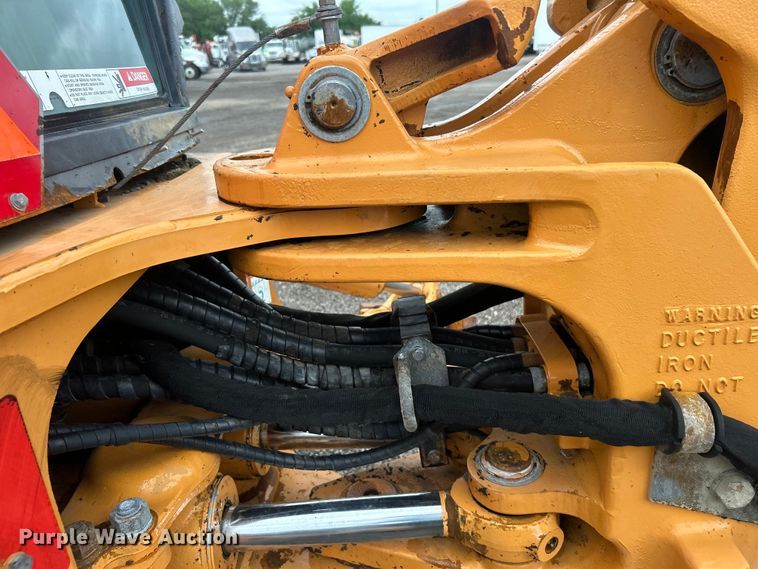 image for item EG0688 2007 Case 580 Super M Series 2 backhoe