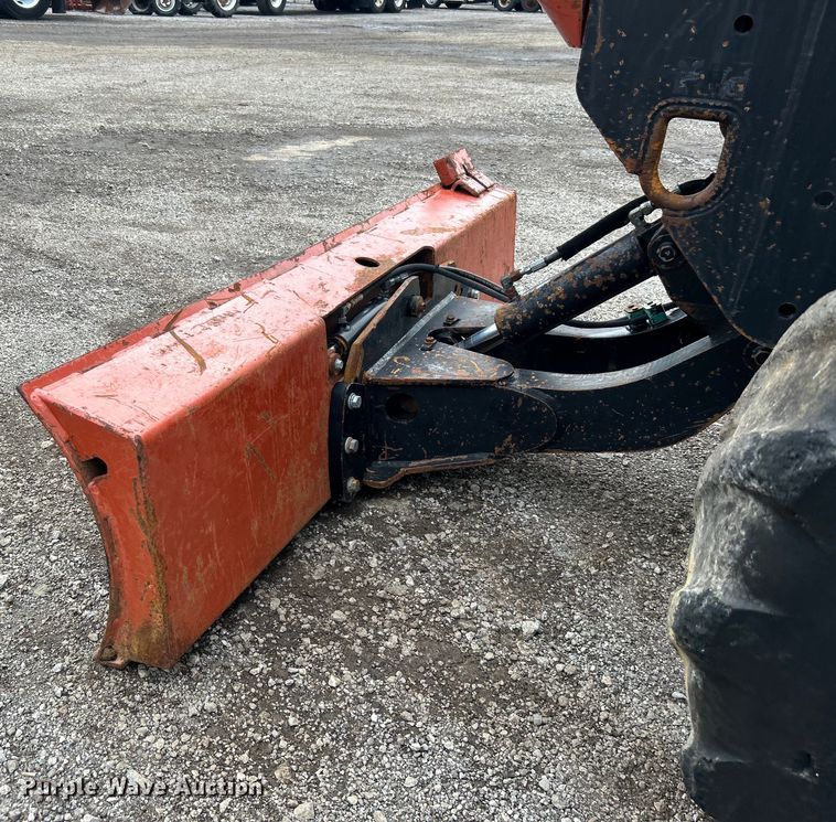 image for item EG0692 2001 Ditch Witch  RT90H cable plow