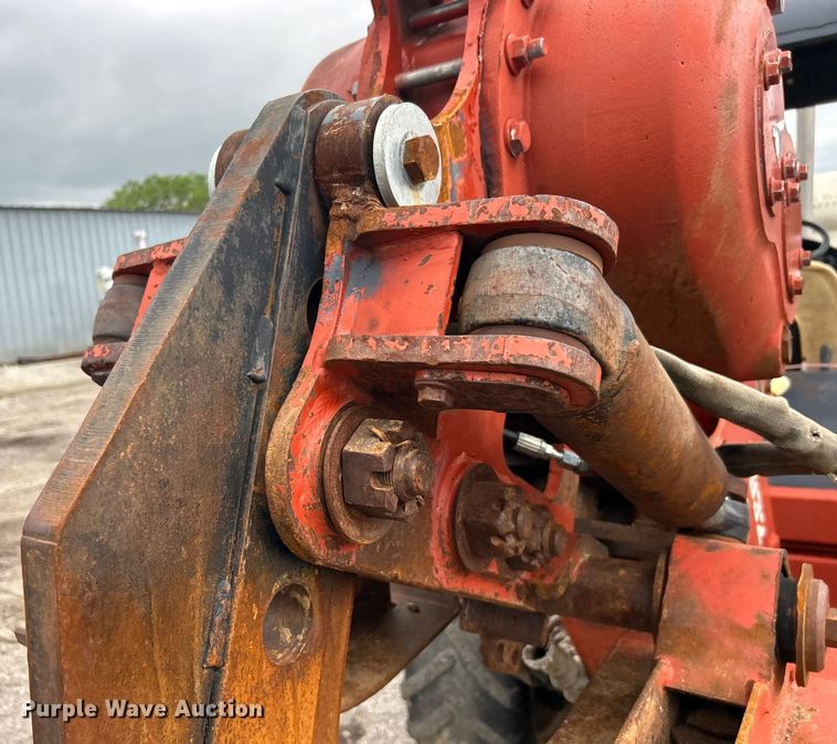 image for item EG0692 2001 Ditch Witch  RT90H cable plow