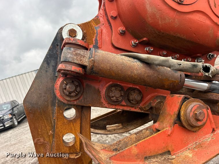 image for item EG0692 2001 Ditch Witch  RT90H cable plow