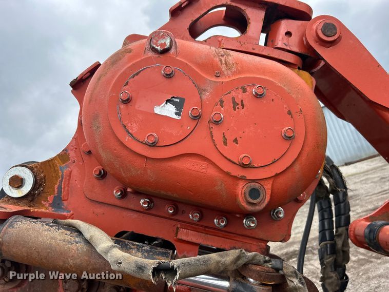 image for item EG0692 2001 Ditch Witch  RT90H cable plow