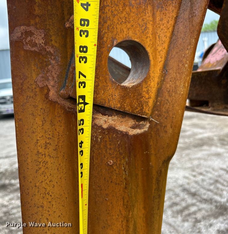 image for item EG0692 2001 Ditch Witch  RT90H cable plow