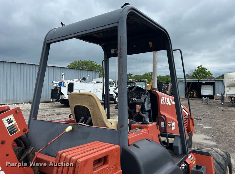 image for item EG0692 2001 Ditch Witch  RT90H cable plow