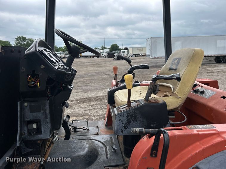 image for item EG0692 2001 Ditch Witch  RT90H cable plow