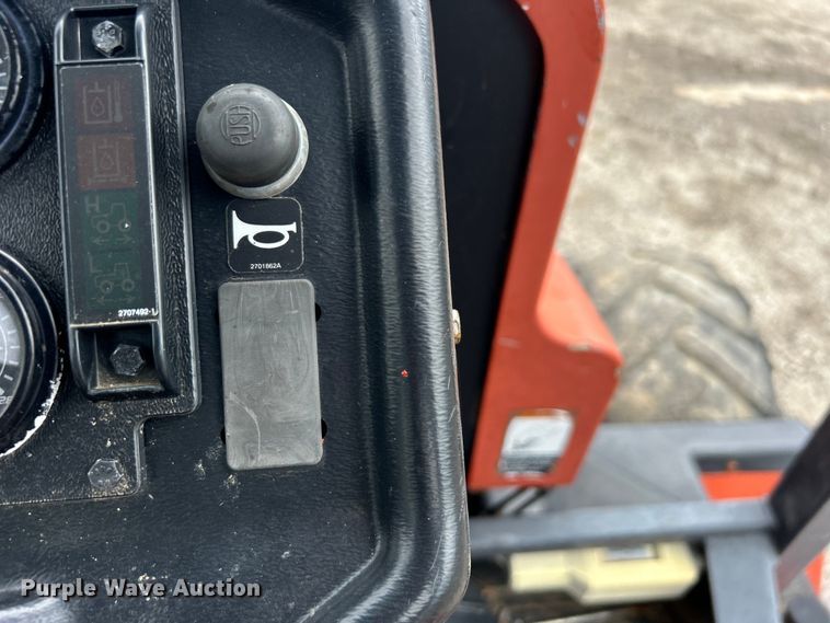 image for item EG0692 2001 Ditch Witch  RT90H cable plow