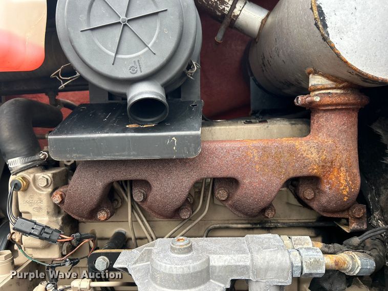 image for item EG0692 2001 Ditch Witch  RT90H cable plow