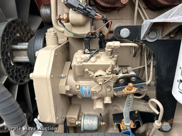 image for item EG0692 2001 Ditch Witch  RT90H cable plow