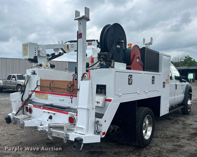 image for item EG0694 2015 Ford F550 Super Duty Crew Cab utility / service truck