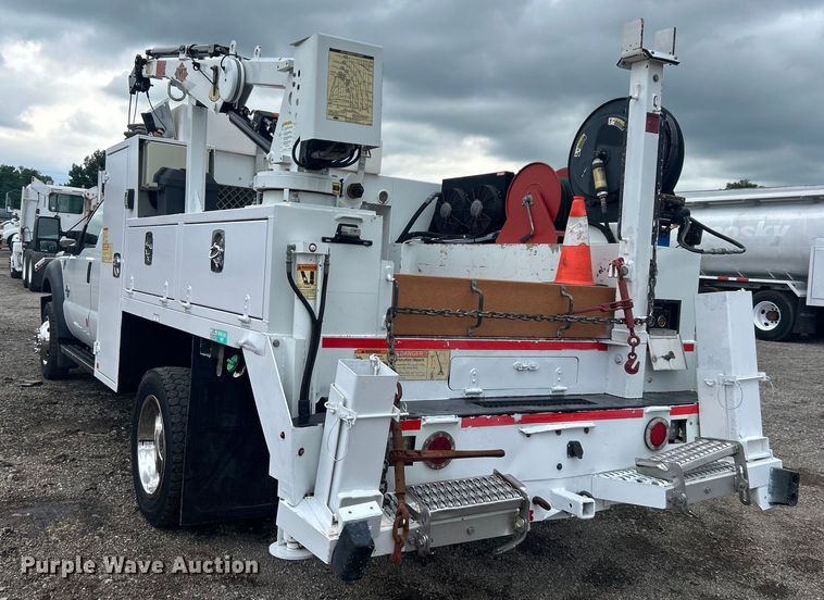 image for item EG0694 2015 Ford F550 Super Duty Crew Cab utility / service truck