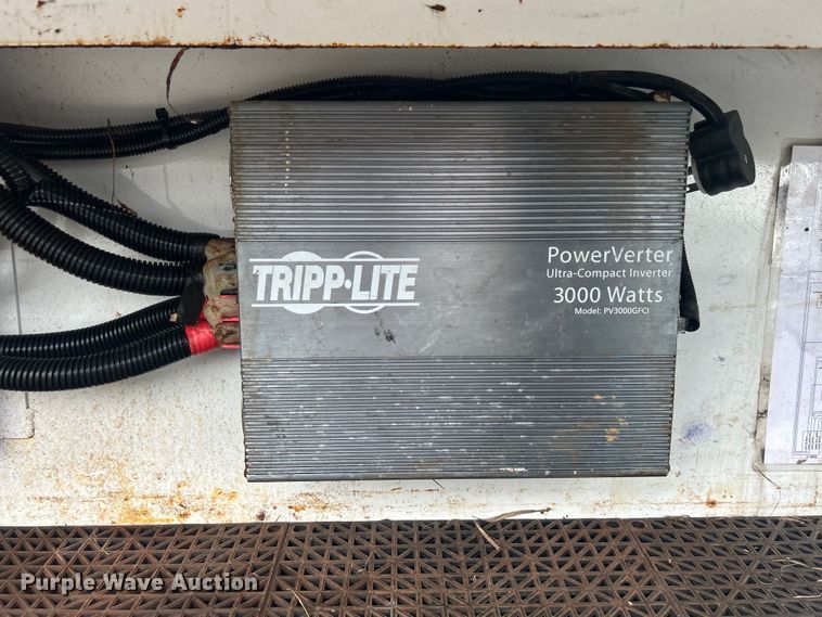 image for item EG0694 2015 Ford F550 Super Duty Crew Cab utility / service truck