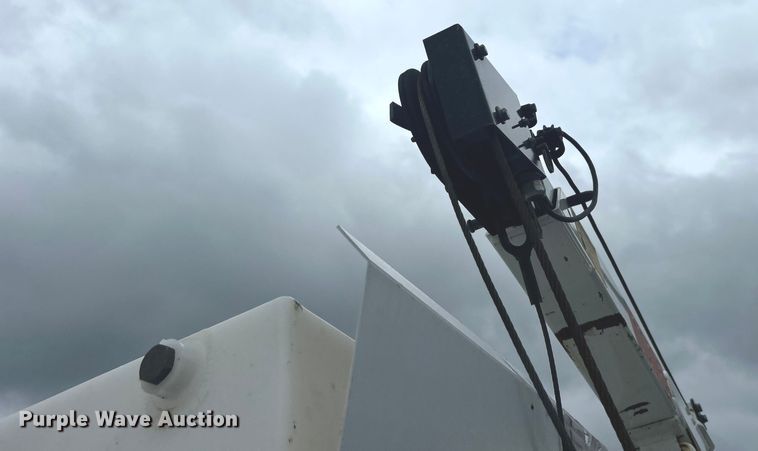 image for item EG0694 2015 Ford F550 Super Duty Crew Cab utility / service truck