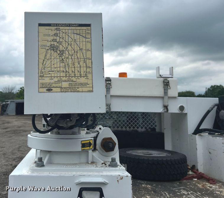 image for item EG0694 2015 Ford F550 Super Duty Crew Cab utility / service truck