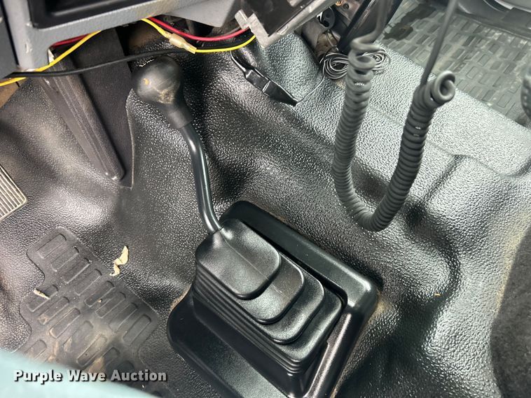 image for item EG0694 2015 Ford F550 Super Duty Crew Cab utility / service truck