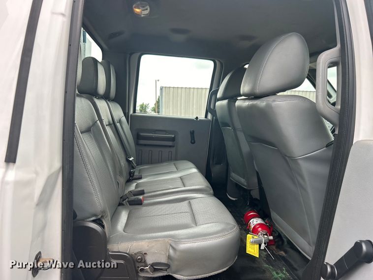 image for item EG0694 2015 Ford F550 Super Duty Crew Cab utility / service truck