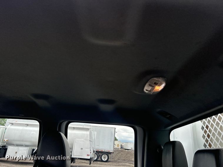 image for item EG0694 2015 Ford F550 Super Duty Crew Cab utility / service truck