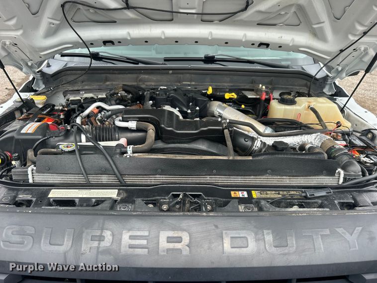 image for item EG0694 2015 Ford F550 Super Duty Crew Cab utility / service truck