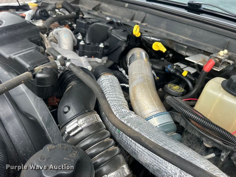 image for item EG0694 2015 Ford F550 Super Duty Crew Cab utility / service truck