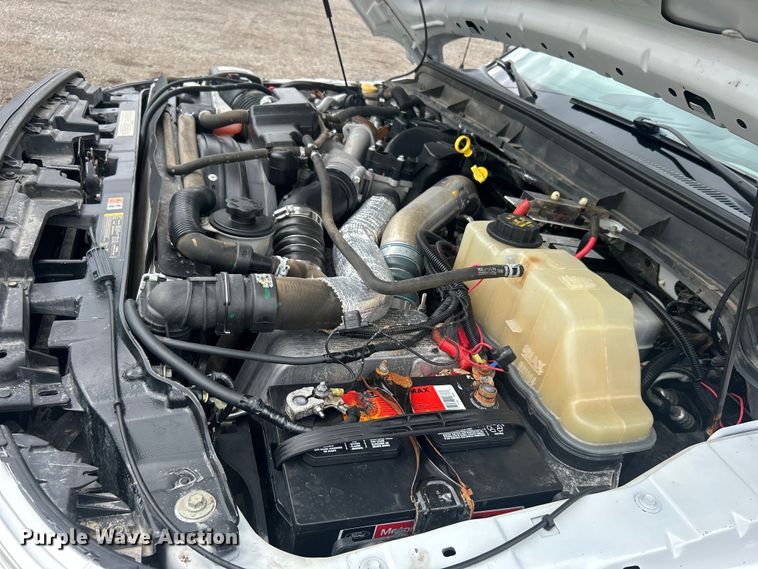 image for item EG0694 2015 Ford F550 Super Duty Crew Cab utility / service truck