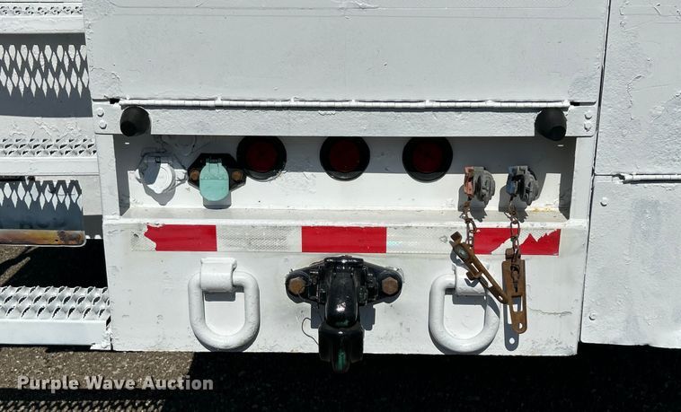 image for item EG0699 2009 International WorkStar 7500 crane truck