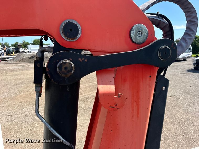 image for item EG0699 2009 International WorkStar 7500 crane truck