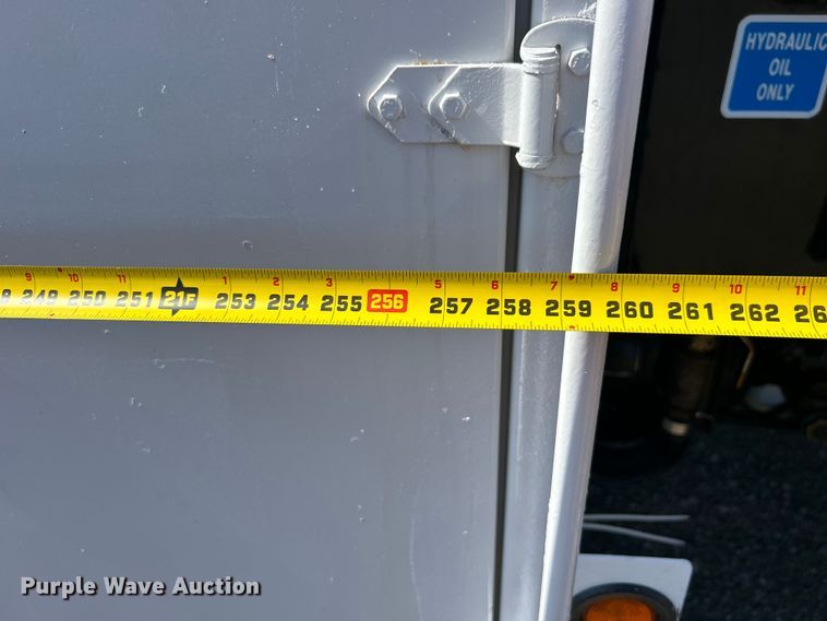 image for item EG0699 2009 International WorkStar 7500 crane truck