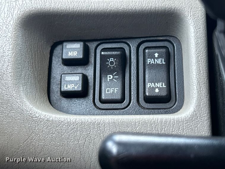 image for item EG0699 2009 International WorkStar 7500 crane truck