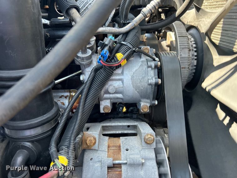 image for item EG0699 2009 International WorkStar 7500 crane truck