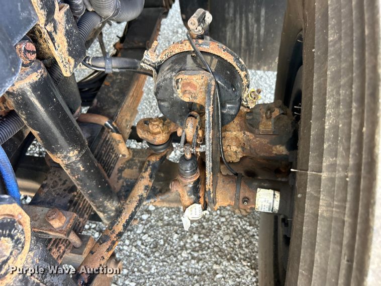 image for item EG0699 2009 International WorkStar 7500 crane truck