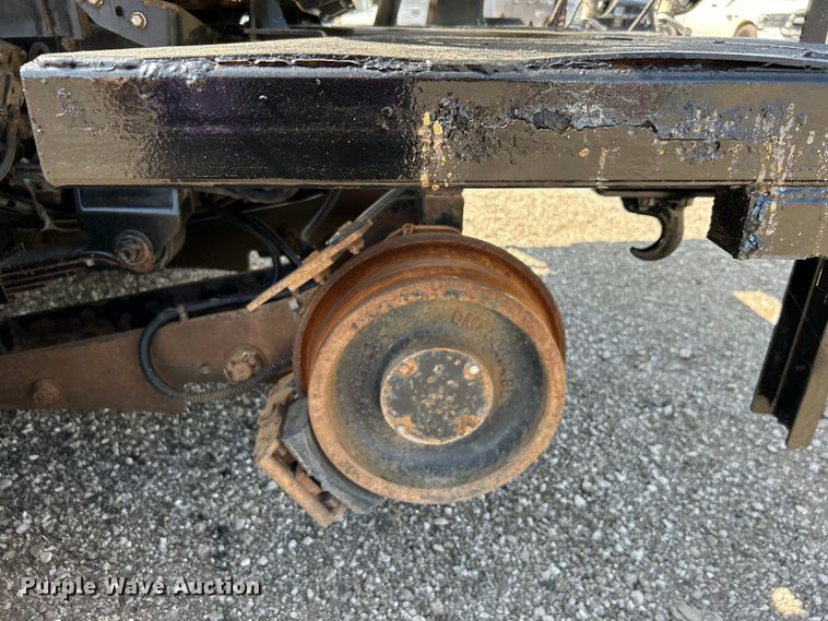 image for item EG0699 2009 International WorkStar 7500 crane truck