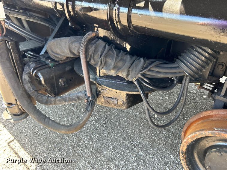 image for item EG0699 2009 International WorkStar 7500 crane truck