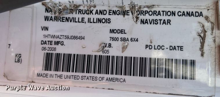 image for item EG0699 2009 International WorkStar 7500 crane truck