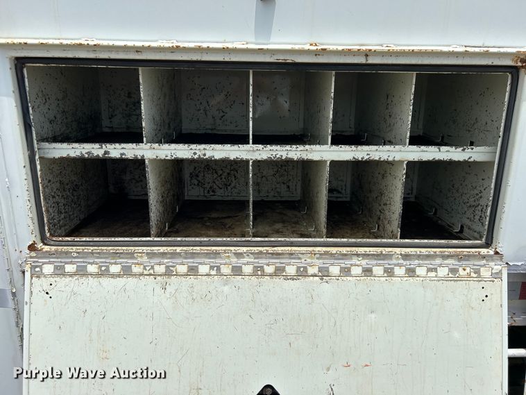 image for item EG0702 2007 International  7300 SFA Crew Cab utility / service truck