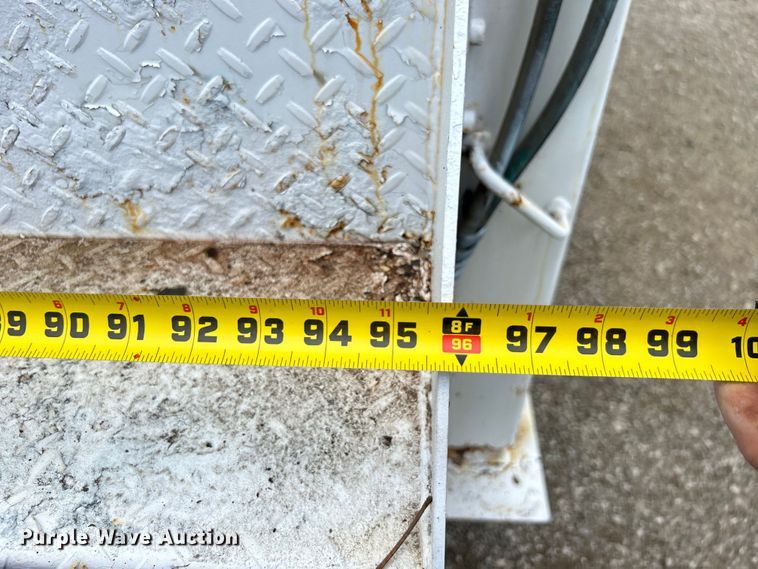 image for item EG0702 2007 International  7300 SFA Crew Cab utility / service truck