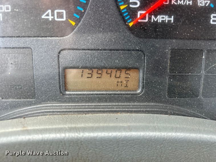 image for item EG0702 2007 International  7300 SFA Crew Cab utility / service truck