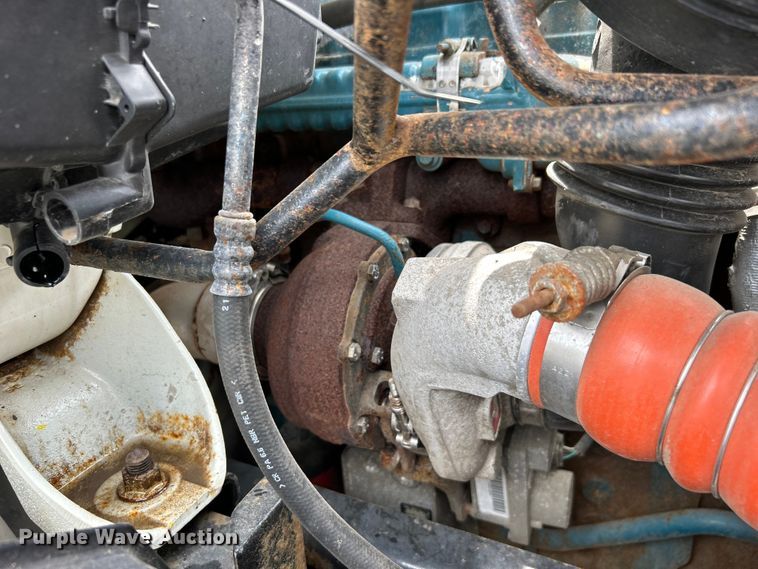 image for item EG0702 2007 International  7300 SFA Crew Cab utility / service truck