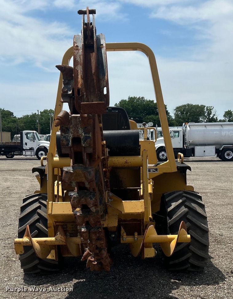 image for item EG0704 2007 Vermeer RTX1250 trencher