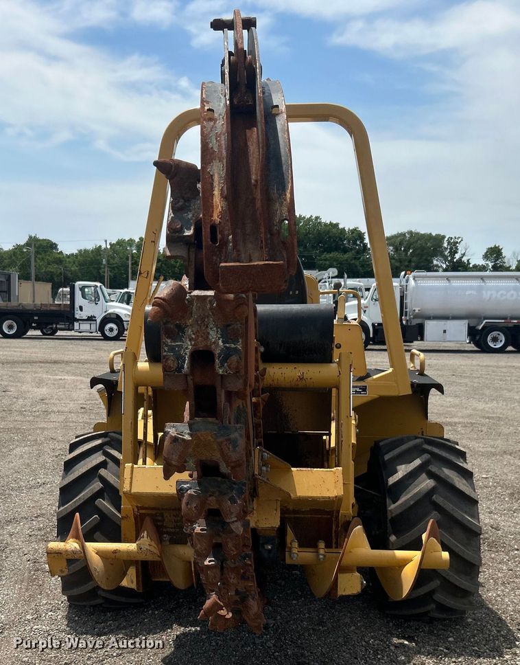 image for item EG0704 2007 Vermeer RTX1250 trencher