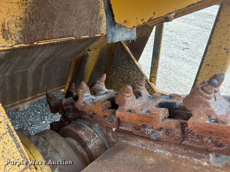 image for item EG0704 2007 Vermeer RTX1250 trencher